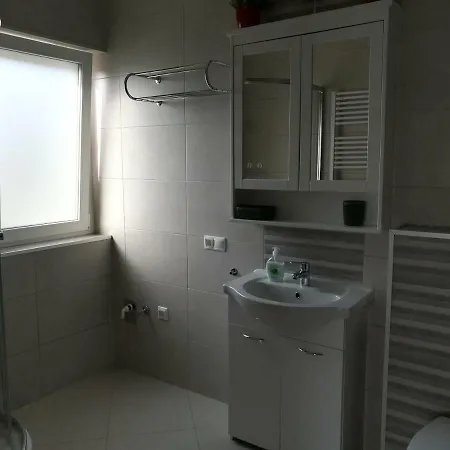 Holiday home Corner House *